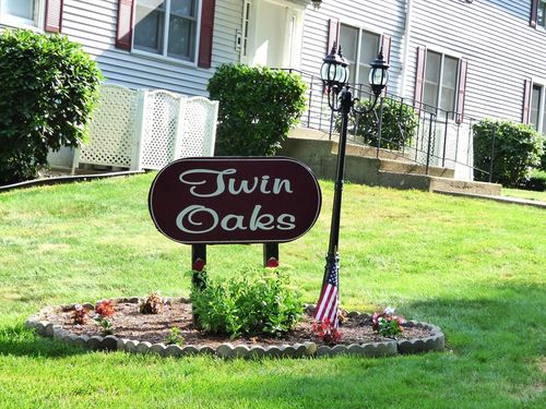 unit-8-51 Morse St, Ludlow, MA, 01056-2637 | Card Image