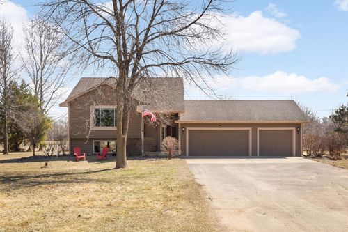 19033 Wolfram St Nw, Nowthen, MN, 55303-9531 | Card Image