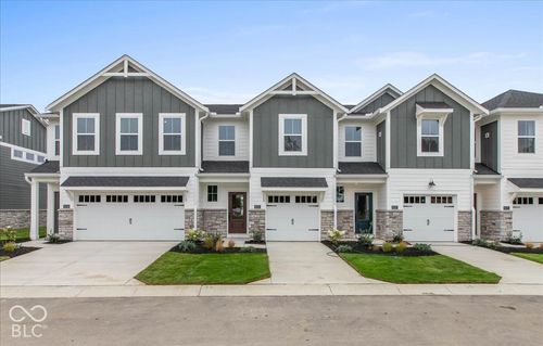 300-402-6151 Mill Hill Way, Mccordsville, IN, 46055-9931 | Card Image