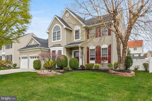 8 Dahlia Rd, SEWELL, NJ, 08080-2594 | Card Image