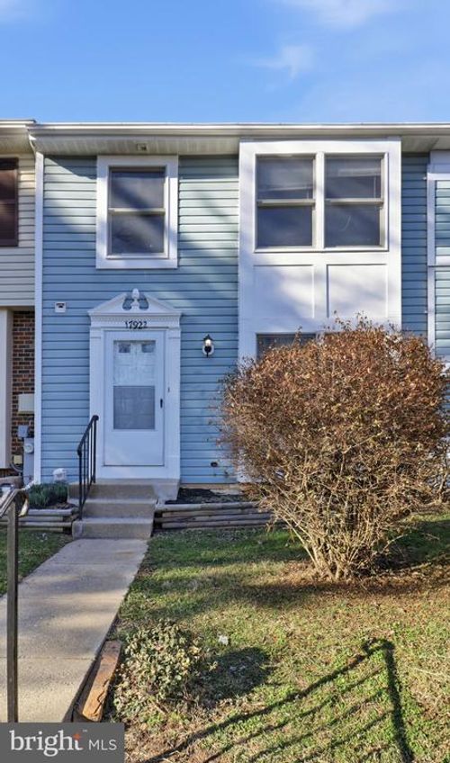 17922 Ashton Club Way, ASHTON, MD, 20861-9720 | Card Image