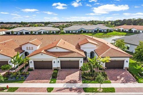 7636-7636 N Blue Spring Dr, Parkland, FL, 33067-0916 | Card Image