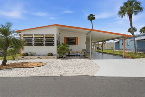620 Cervina Dr S, VENICE, FL, 34285-4425 | Card Image