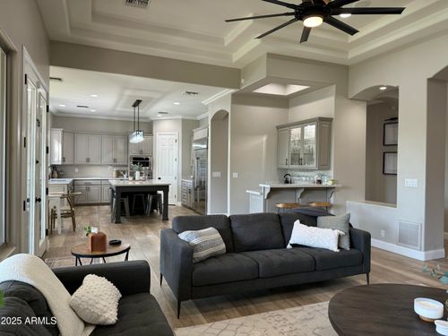 631 W Azalea Dr, Chandler, AZ, 85248-3859 | Card Image