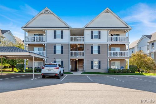 8302 Spring Creek Ln, O Fallon, MO, 63368-7516 | Card Image