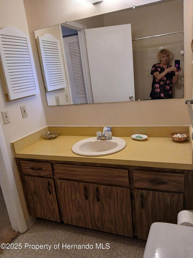 7404 Acorn Cir, House other with 2 bedrooms, 2 bathrooms and null parking in SPRING HILL FL | Image 23