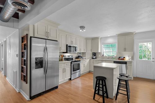 130 N Hammock Rd, Islamorada, FL, 33036-3508 | Card Image