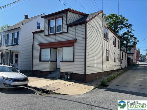 62 E Garrison St, BETHLEHEM, PA, 18018-4074 | Card Image