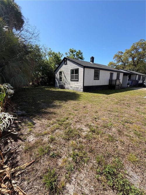 325 S Franklin St, DAYTONA BEACH, FL, 32114-4750 | Card Image