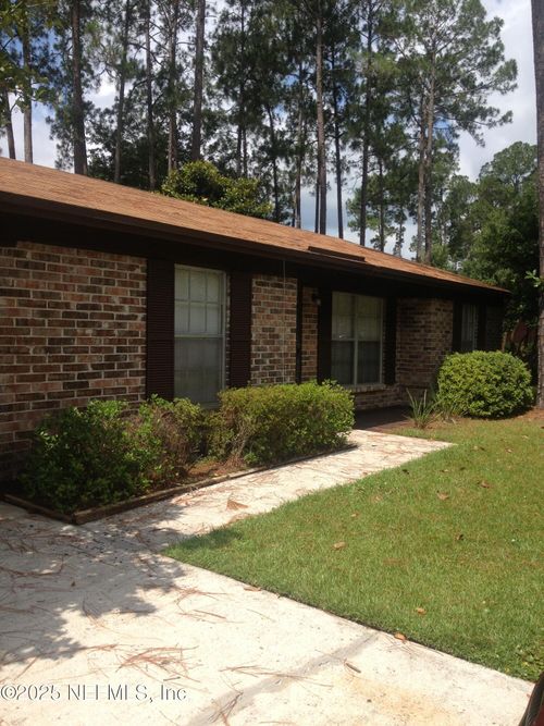 2705 Pinewood Blvd N, MIDDLEBURG, FL, 32068-6536 | Card Image