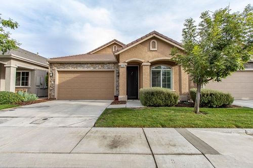 2101 State Street, Turlock, CA, 95380 | Card Image