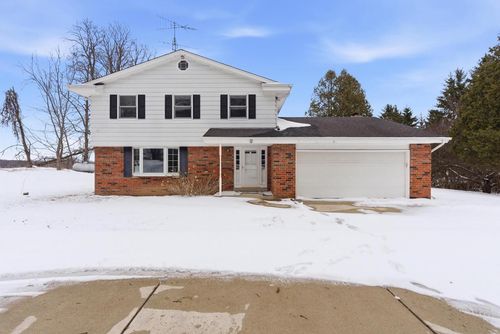 3642 County Road I, Saukville, WI, 53080 | Card Image