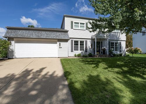 3507 56th Street Ct, Moline, IL, 61265-6653 | Card Image