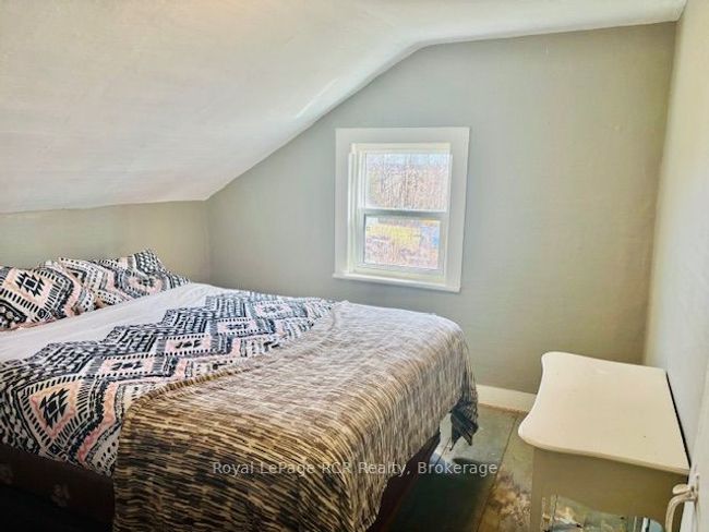 280 Concession 10 E, House other with 4 bedrooms, 1 bathrooms and 10 parking in Cargill ON | Image 14