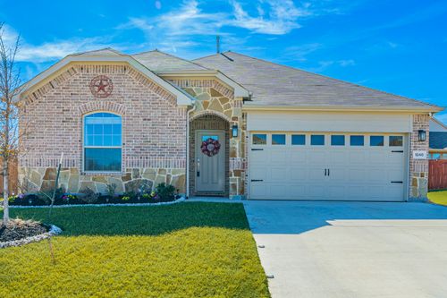 1240 Almond Rd, Azle, TX, 76020-3379 | Card Image