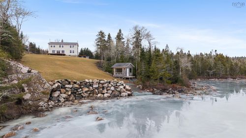 120 Old Road Hill, Sherbrooke, NS, B0J3C0 | Card Image