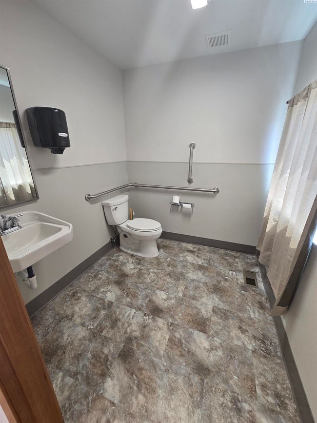 616 S Road 40 E, Home with 0 bedrooms, 0 bathrooms and null parking in Pasco WA | Image 8