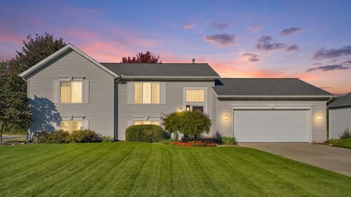 7407 Katie Ln, Hudsonville, MI, 49426-7334 | Card Image