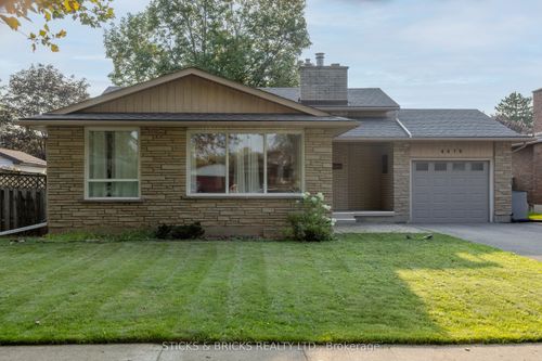 4479 Mitchell Ave, Niagara Falls, ON, L2E6R6 | Card Image