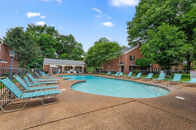 APT-3 - 5686 Quince Rd, Condo with 2 bedrooms, 2 bathrooms and null parking in Memphis TN | Image 16