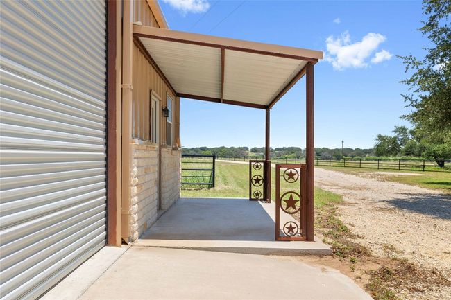 1183 Us Highway 84 W, Home with 3 bedrooms, 3 bathrooms and null parking in Mullin TX | Image 29