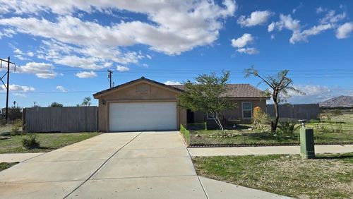 2251 Shore Breeze Ave, Thermal, CA, 92274-8504 | Card Image