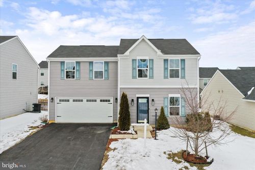 125 Ceritos Trl, MARTINSBURG, WV, 25403-0305 | Card Image