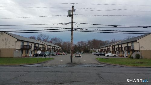 7-1462 Meriden Rd, Waterbury, CT, 06705-3650 | Card Image