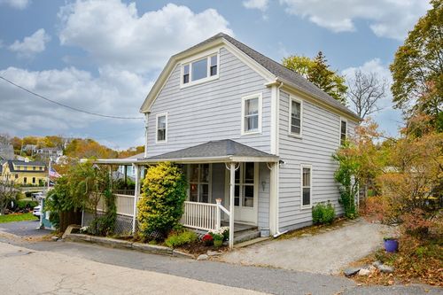 5 Telegraph Ave, Hull, MA, 02045-1223 | Card Image