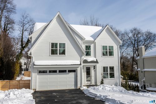 10 Wakenor Rd, Westport, CT, 06880-3838 | Card Image