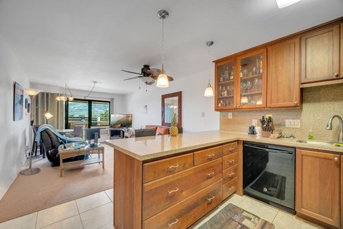 gv82-3411 Wilcox Rd, LIHUE, HI, 96766-9553 | Card Image