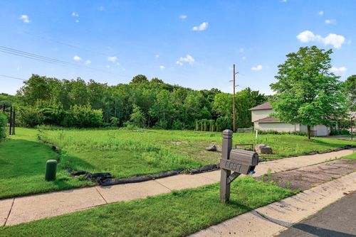 6697 Harlan Dr, Eden Prairie, MN, 55346-2527 | Card Image