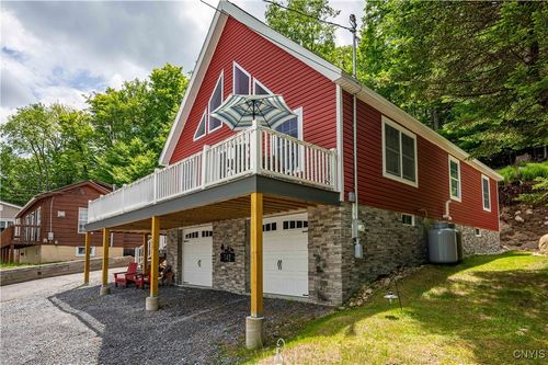 142 S Shore Rd, Old Forge, NY, 13420-7786 | Card Image
