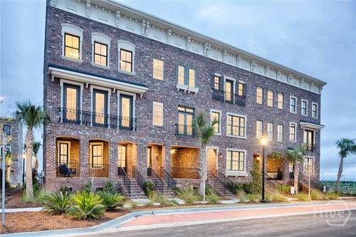 460 Altamaha St, savannah, GA, 31401-2987 | Card Image