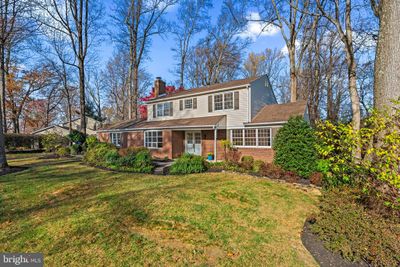 9824 Cypressmede Drive, House other with 4 bedrooms, 2 bathrooms and null parking in ELLICOTT CITY MD | Image 2