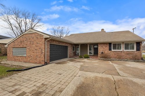 2600 W 59th Pl, Merrillville, IN, 46410 | Card Image