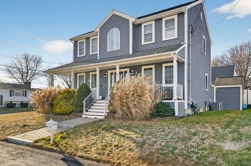 7 Bradley Ave, Somerset, MA, 02725-2201 | Card Image