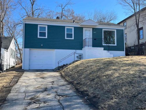 5307 N 42nd St, Omaha, NE, 68111-1420 | Card Image