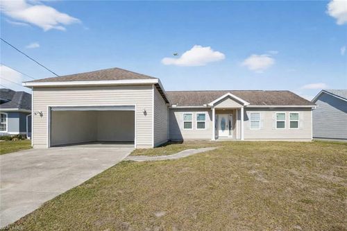 2808 34th St Sw, Lehigh Acres, FL, 33976 | Card Image