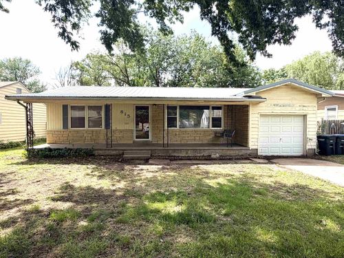 815 Audrey Dr, El Dorado, KS, 67042-2221 | Card Image