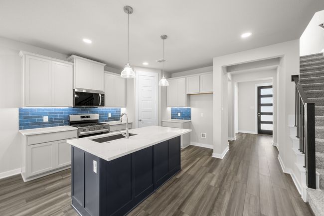 8_8921 Acorn- kitchen-2 | Image 6