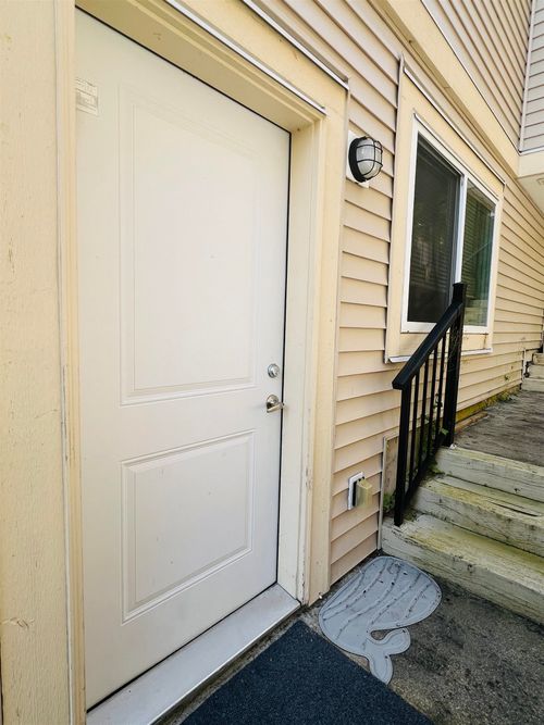 basement-13558 Balsam St, Maple Ridge, BC, V4R0E2 | Card Image