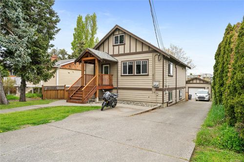 167 Little Eldon Pl, Saanich, BC, V8Z1E2 | Card Image