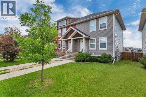 6 Reid Crt, Sylvan Lake, AB, T4S0L9 | Card Image