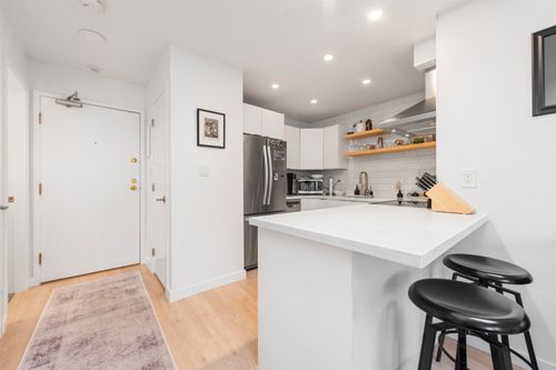 ph7-2125 York Ave, Vancouver, BC, V6K1C4 | Card Image