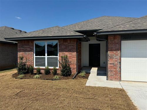 20653 Brush Creek Blvd, Harrah, OK, 73045-9632 | Card Image