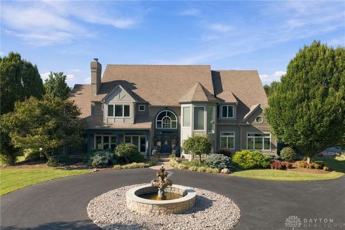 1204 Red Roan Dr, Loveland, OH, 45140-9017 | Card Image