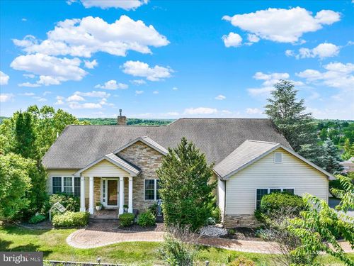 1888 Bow Dr, AUBURN, PA, 17922-9341 | Card Image