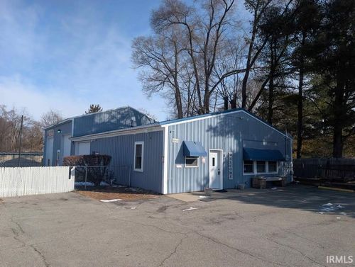 1640 E Bristol St, Elkhart, IN, 46514-3816 | Card Image