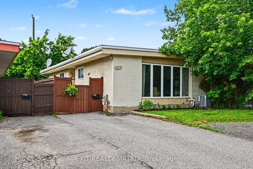 2385 Walkley Rd, Ottawa, ON, K1G3H1 | Card Image